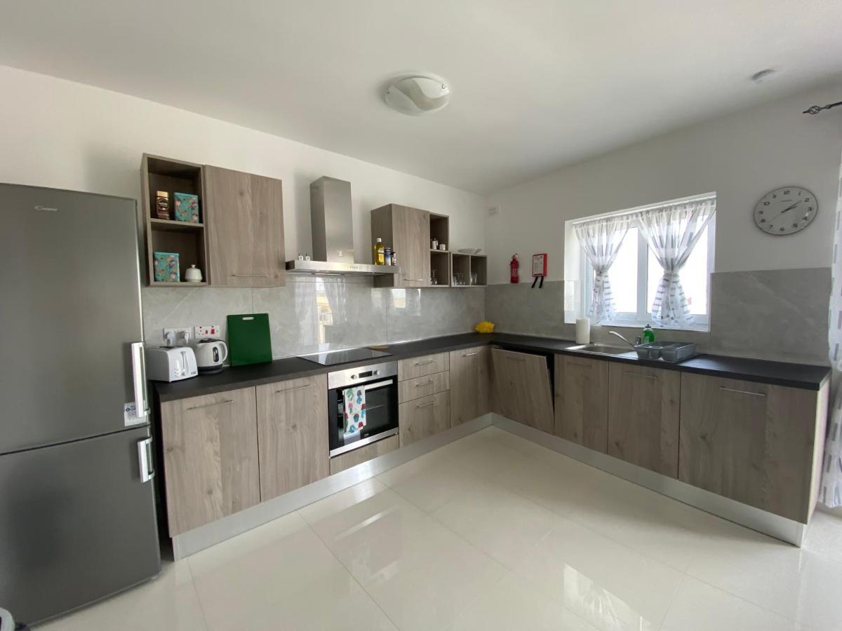 Sunshine Apartments Mellieha - Modern Three Bedroom Apartment - Apt No 2 Luaran gambar